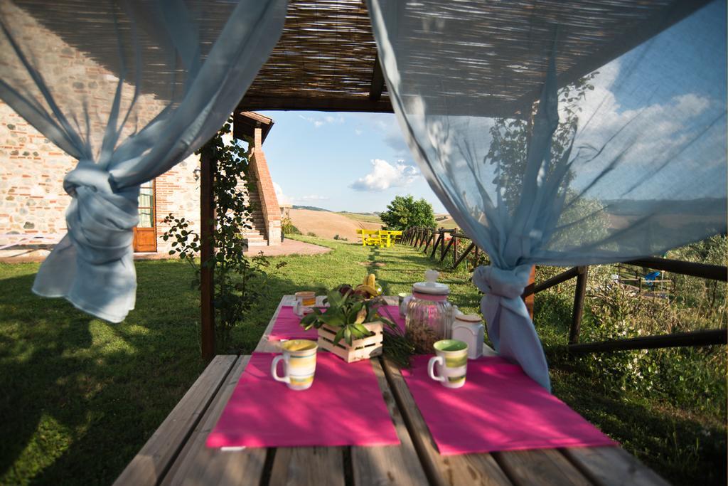 Agriturismo Podere Campaini Volterra Exterior foto
