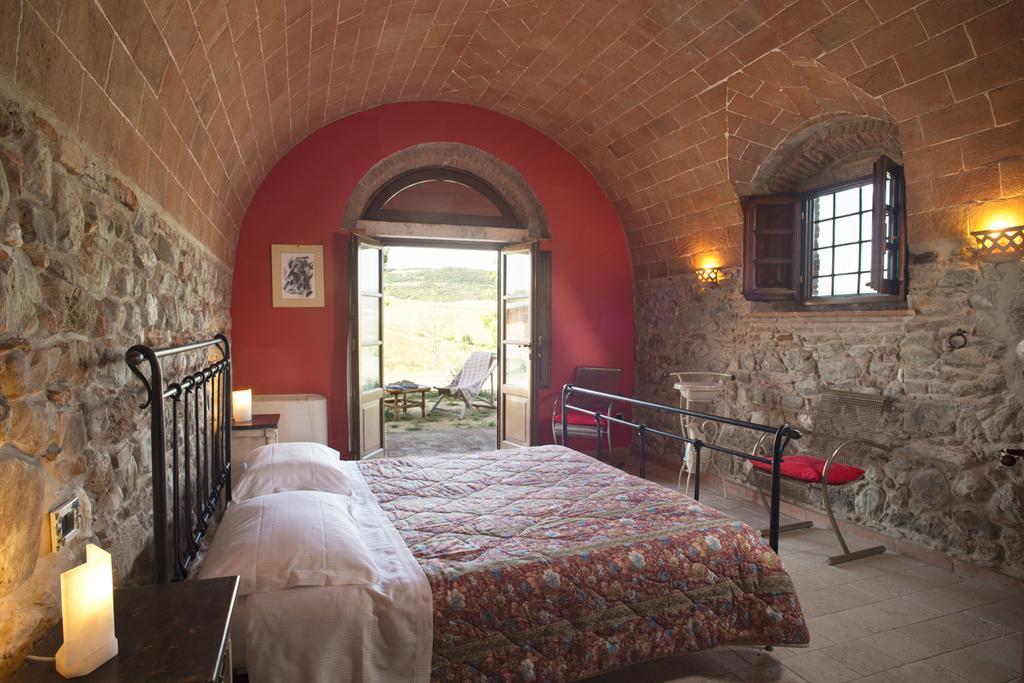 Agriturismo Podere Campaini Volterra Exterior foto